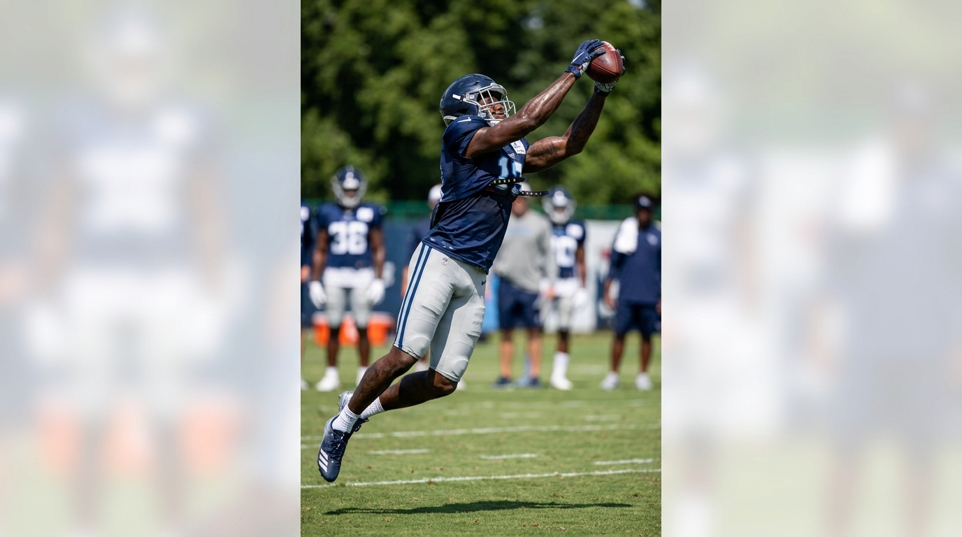 A.J. Brown practicing with the Patriots