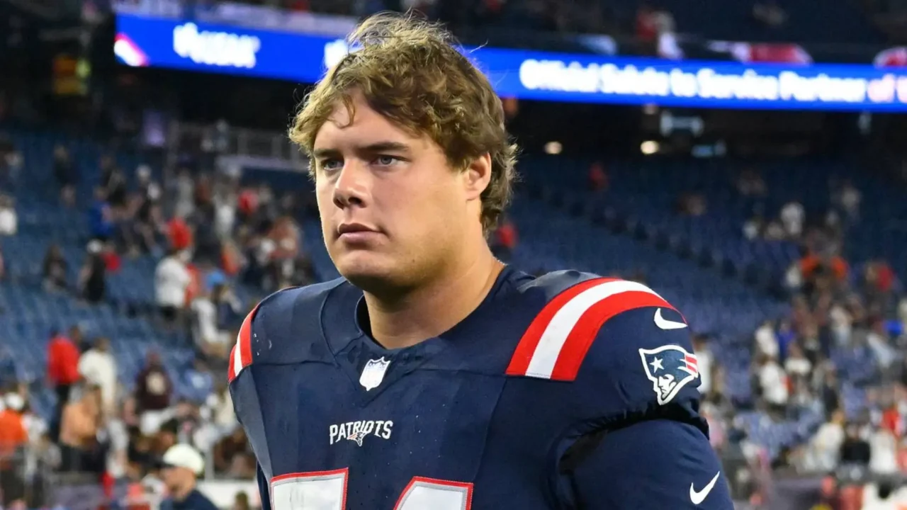 Caleb Lomu Could Be Asked to Move to Guard as Patriots' Depth Shrinks - New England Patriots