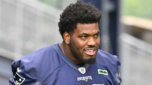 Joshua Farmer stayed in Foxborough — can he earn a bigger Patriots role in 2026? - New England Patriots