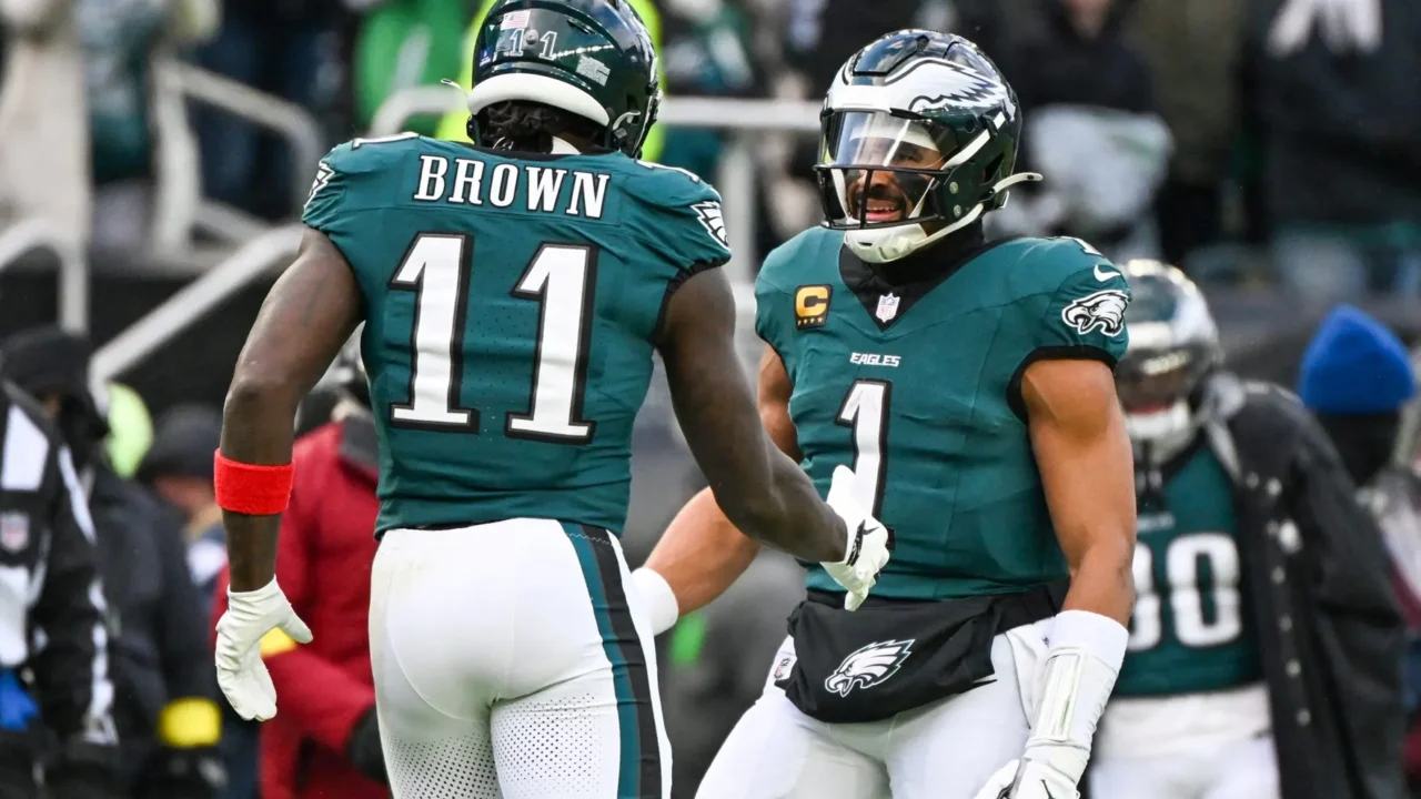 What to Watch at Patriots-Eagles Joint Practices: Top Matchups and Update - New England Patriots