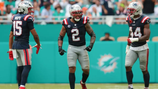 Patriots EDGE problem? Gonzalez practices on Day 21, podcast voices concern - New England Patriots