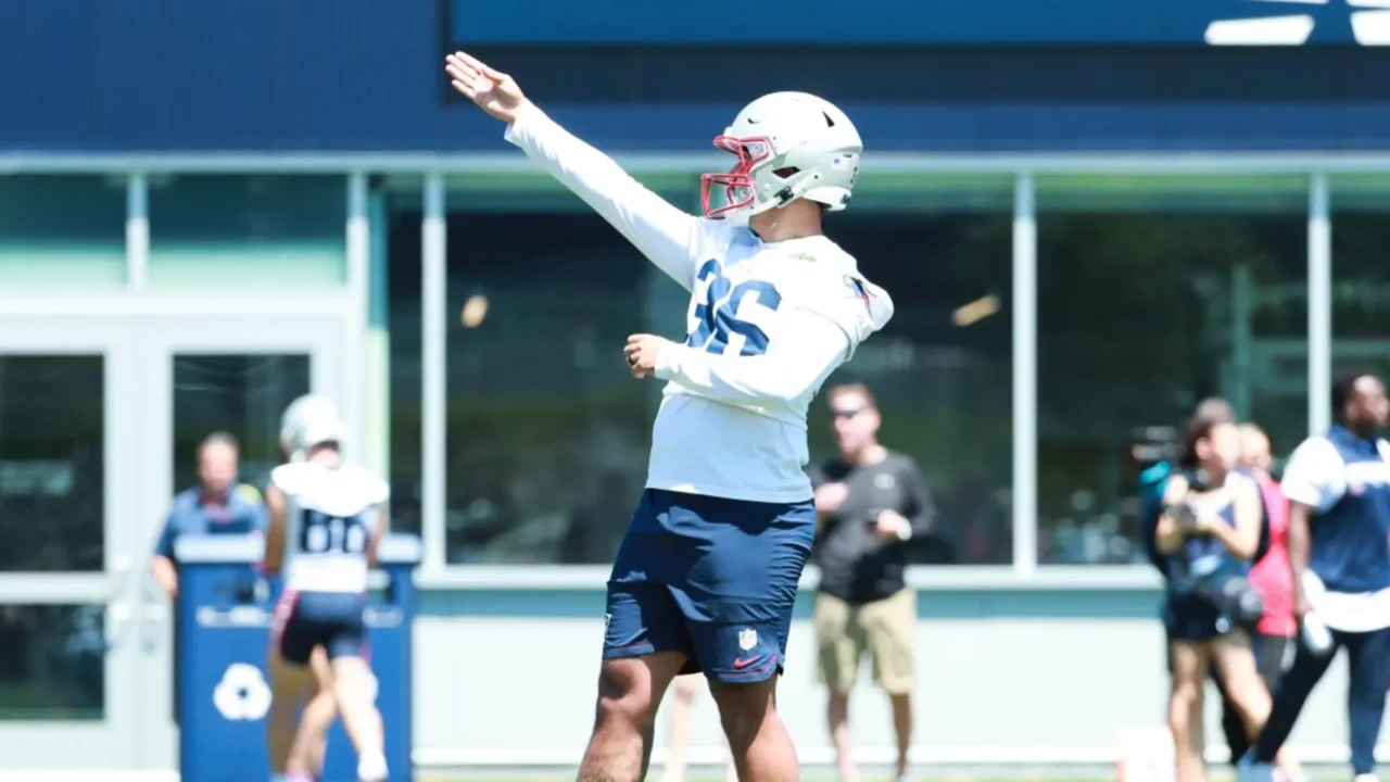 Patriots training camp notebook: Doubs scores 3 TDs; Maye, Jacas turn heads - New England Patriots