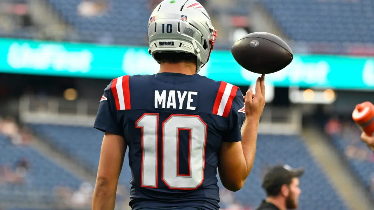 Drake Maye Turnovers Prompt Mike Vrabel to Stress Better Decisions - New England Patriots