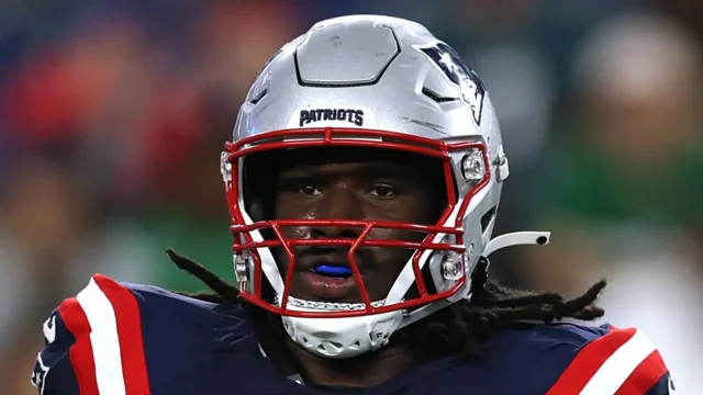 Gabe Jacas records sack on Aaron Rodgers, first career interception - New England Patriots