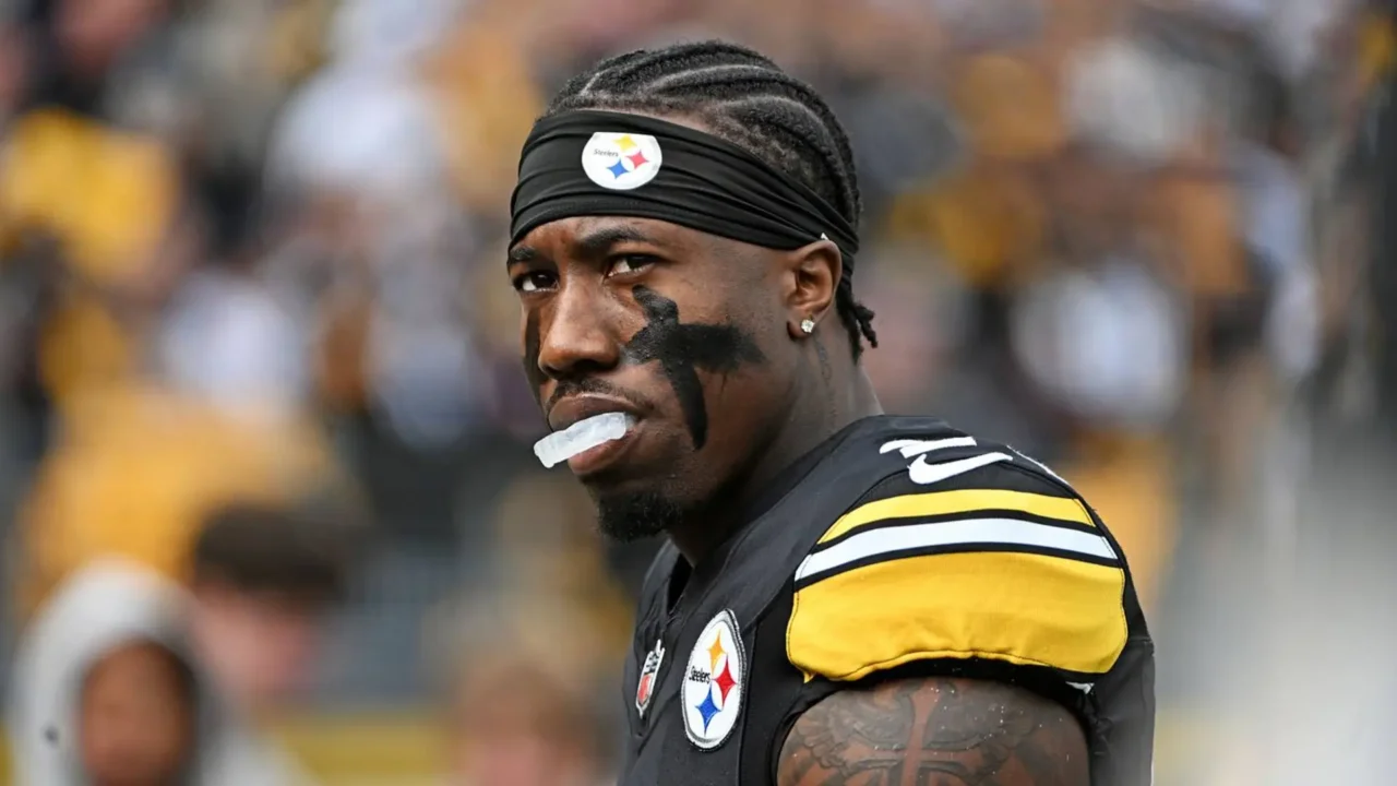 Why Patriots Fans Should Want Miami to Trade for Joey Porter Jr. - New England Patriots