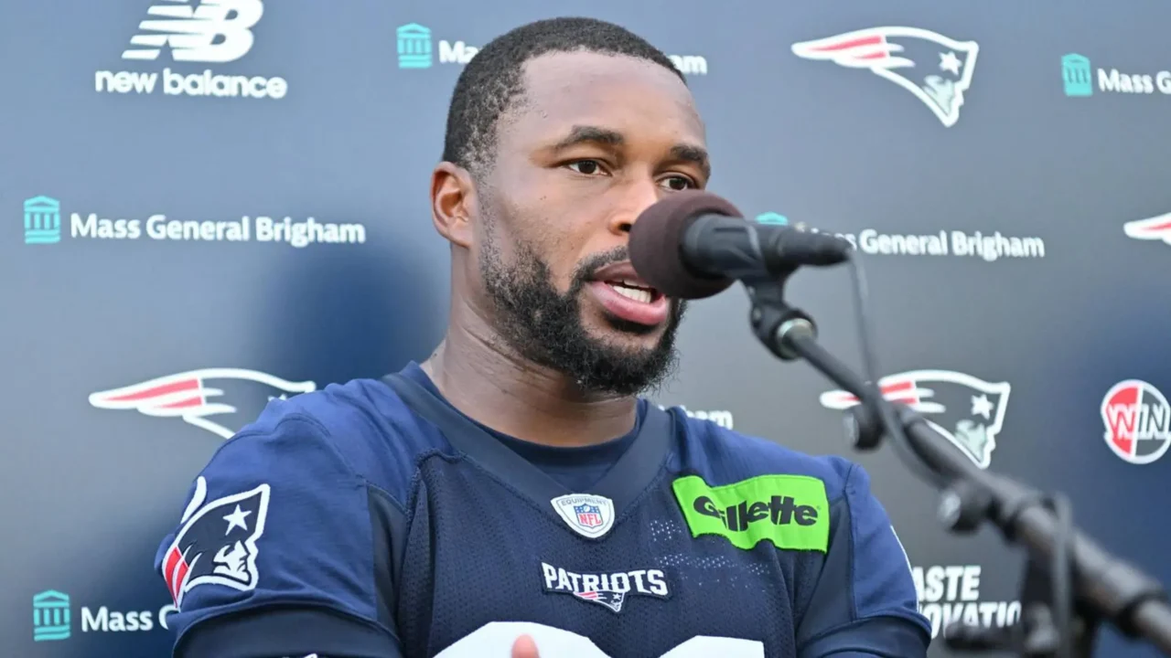 Kevin Byard Aims for First INT vs. Aaron Rodgers in Week 2 - New England Patriots