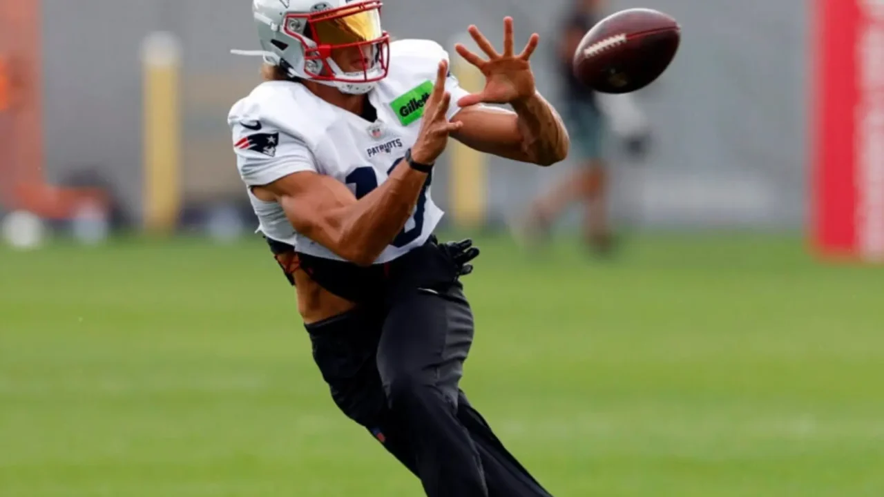Patriots declined a trade inquiry for Mack Hollins, per report - New England Patriots