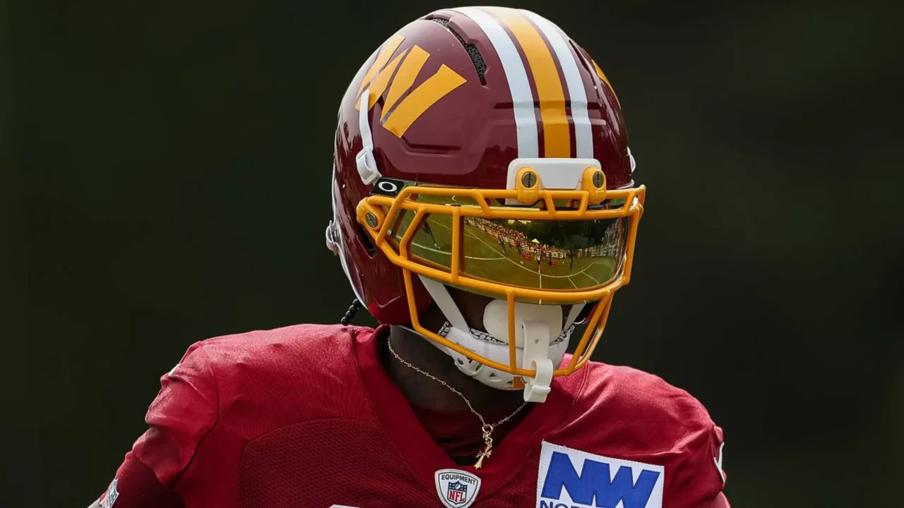Stefon Diggs debut with Commanders: TD, goal-post celebration and penalty - New England Patriots