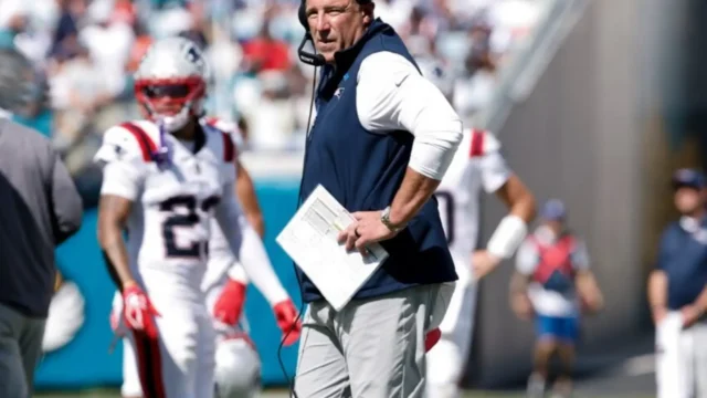 Vrabel explains Caleb Lomu playing time vs. Jaguars - New England Patriots