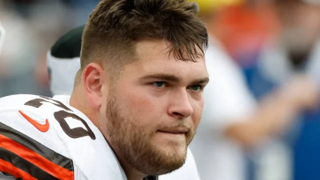 Could Zak Zinter Be a Patriots Trade Target After Mike Onwenu’s IR? - New England Patriots