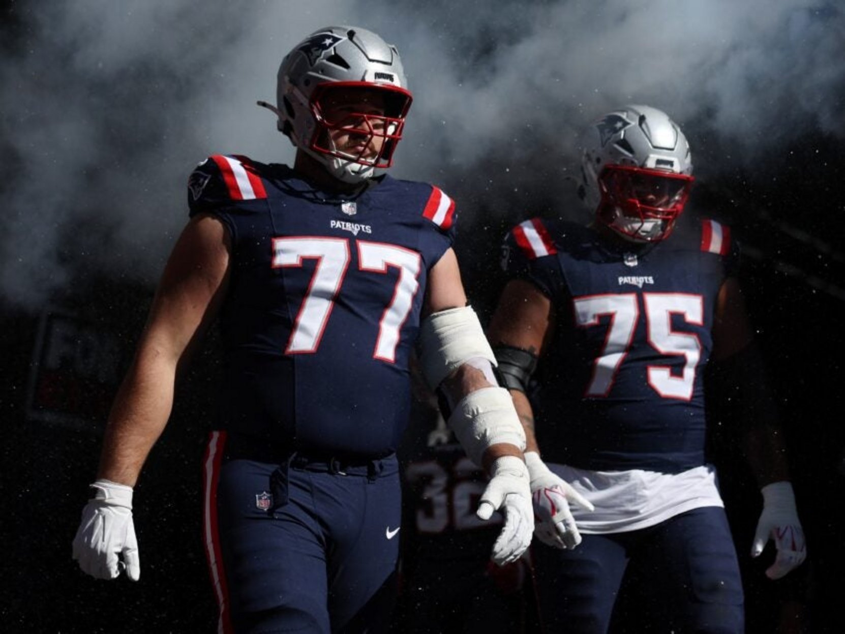 Patriots Offensive Line Gets Potential Injury Boost Before Miami - New England Patriots